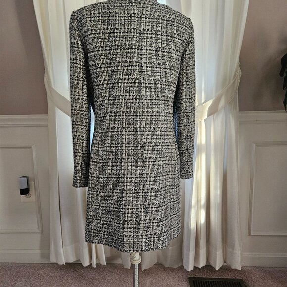 TAHARI Arthur Levine Coat/Jacket White & Black w/Pearls & Metallic Fibers Sz 12 - Picture 4 of 11